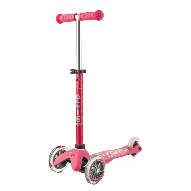 Mini Micro Deluxe Scooter Pink