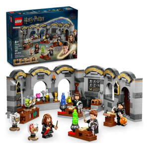 LEGO Harry Potter Hogwarts Castle Potions Class