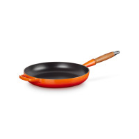 Le Creuset Cast Iron Frying Pan with Wooden Handle 28cm