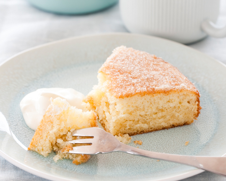 Heilala Vanilla Bean Teacake with Vanilla Sugar Topping